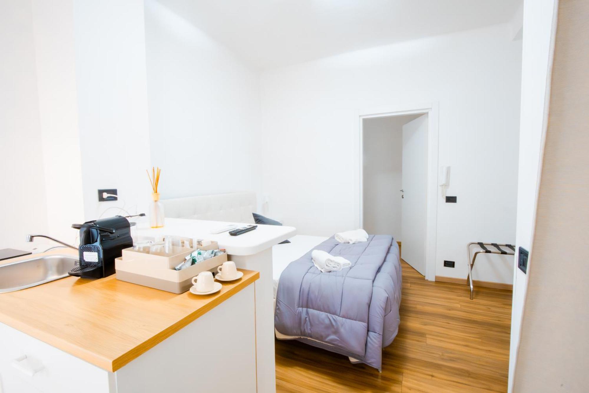 Karulli Home Бари Экстерьер фото