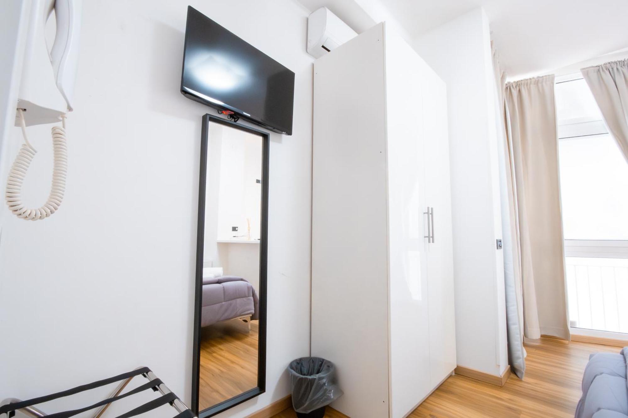 Karulli Home Бари Экстерьер фото